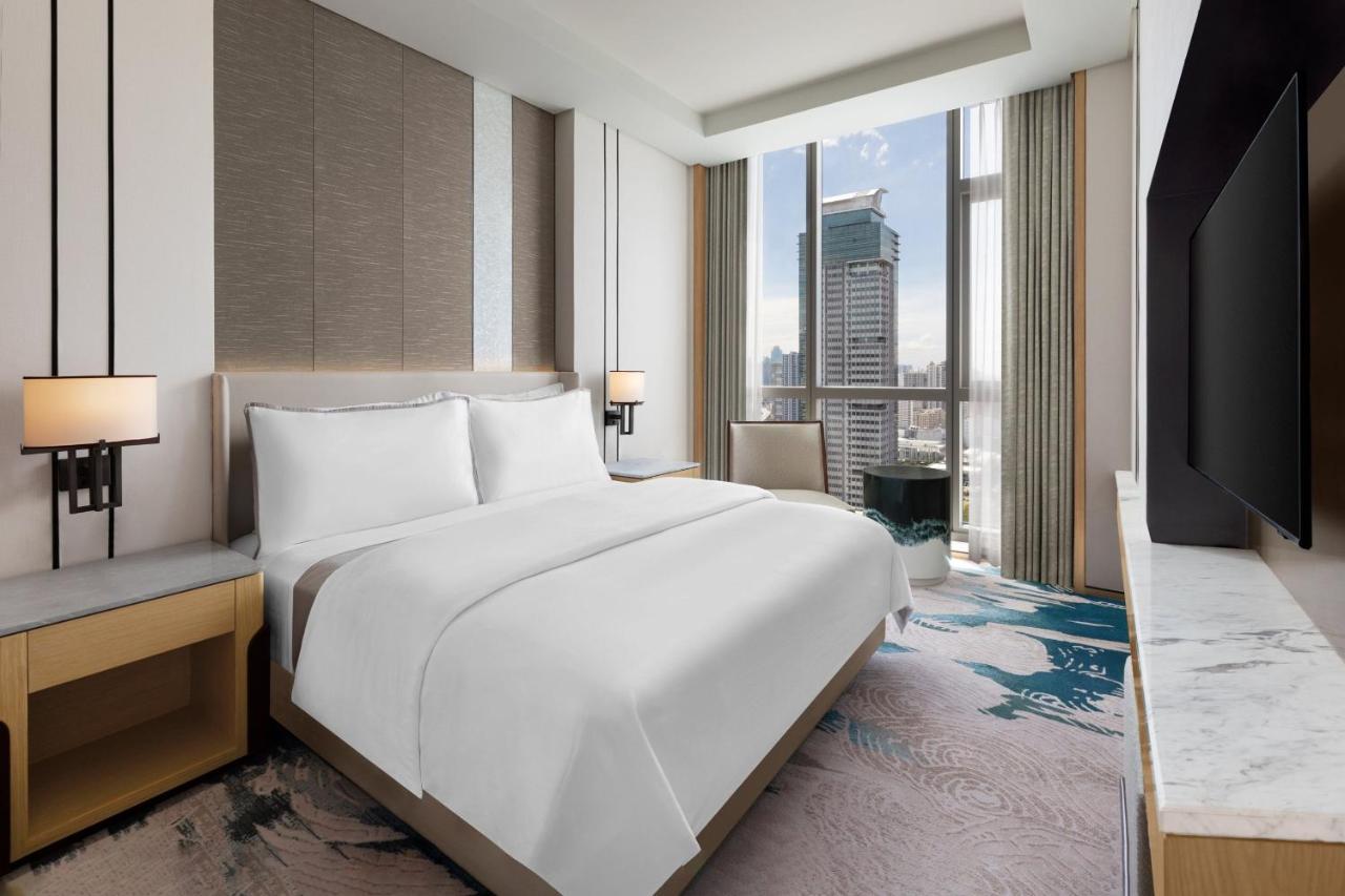 Готель The Westin Manila Pasig City Екстер'єр фото